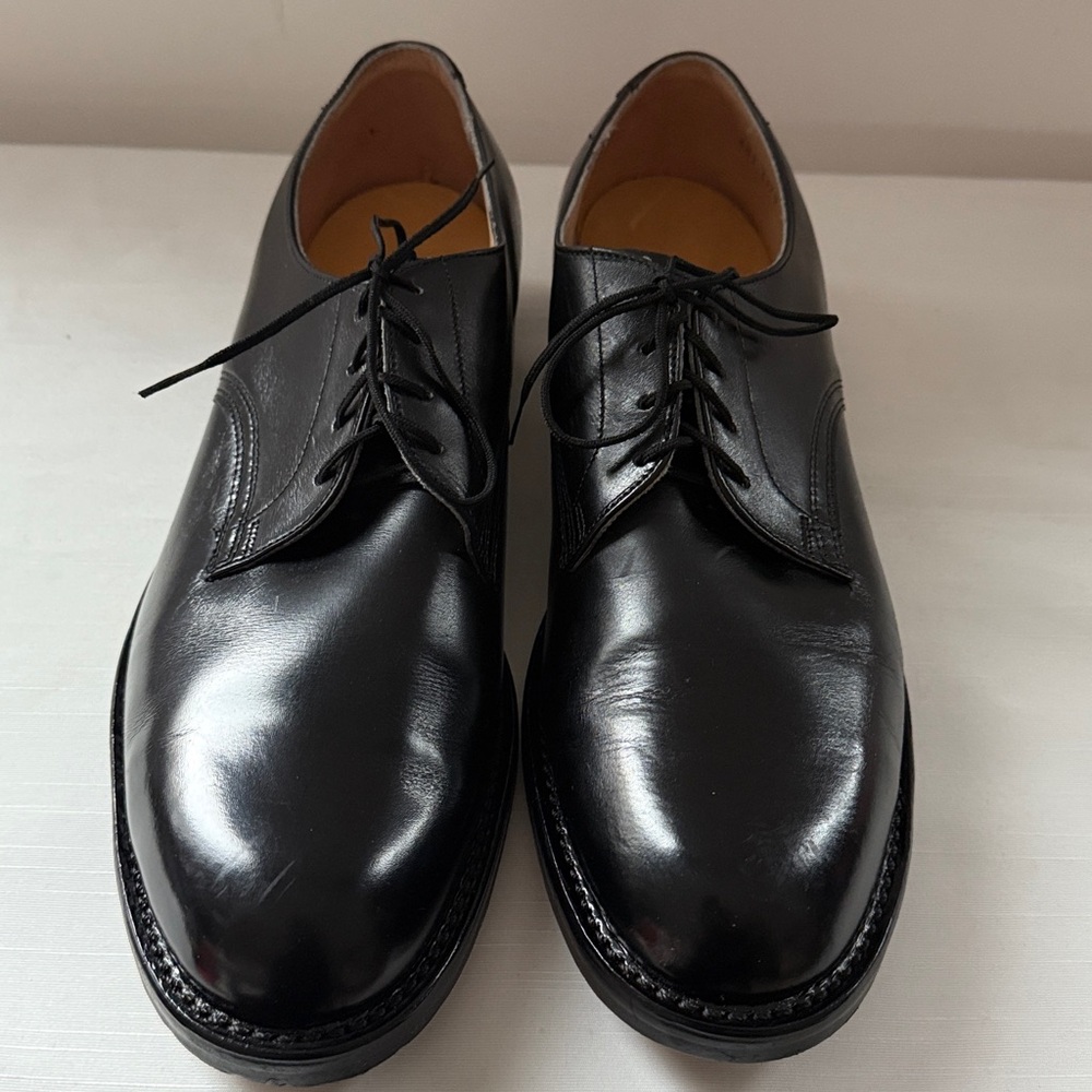Sisman Tan Leather Shoes “RCMP”